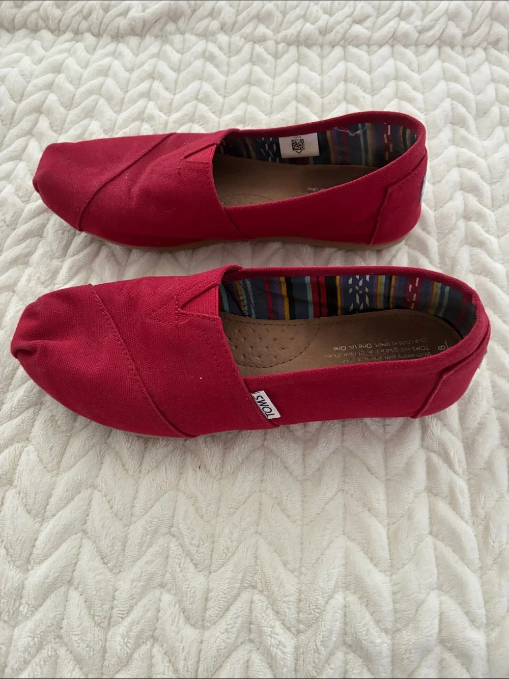 Toms Slip-On Canvas Shoes in Crimson Red